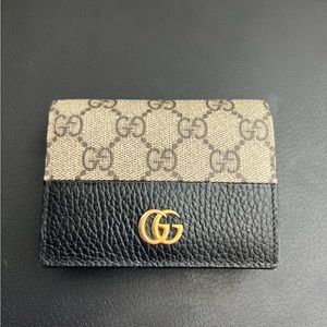 Gucci GG Marmont card case wallet